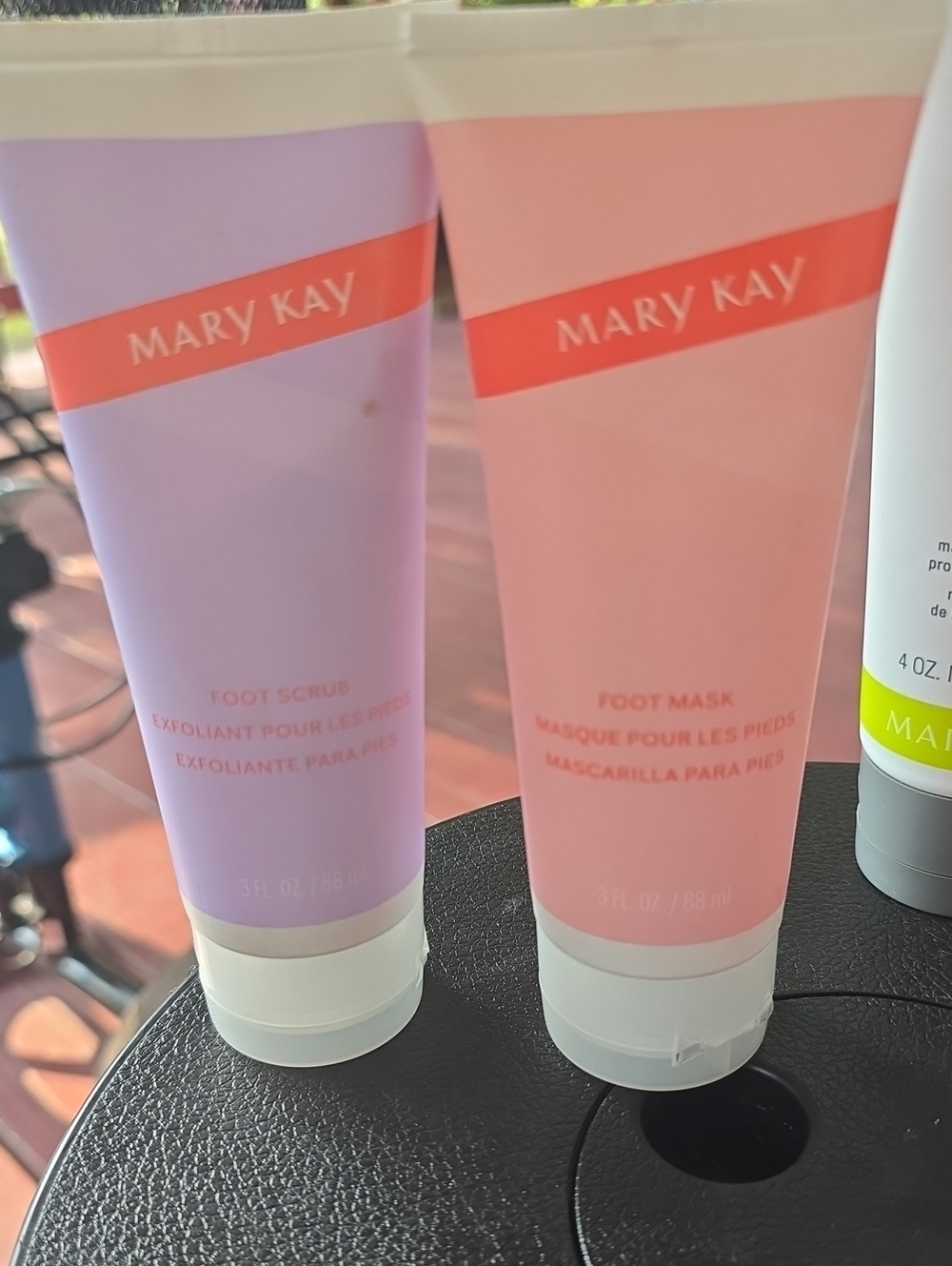 Mary Kay Lavender Foot Scrub & Pink Foot Mask Duo
